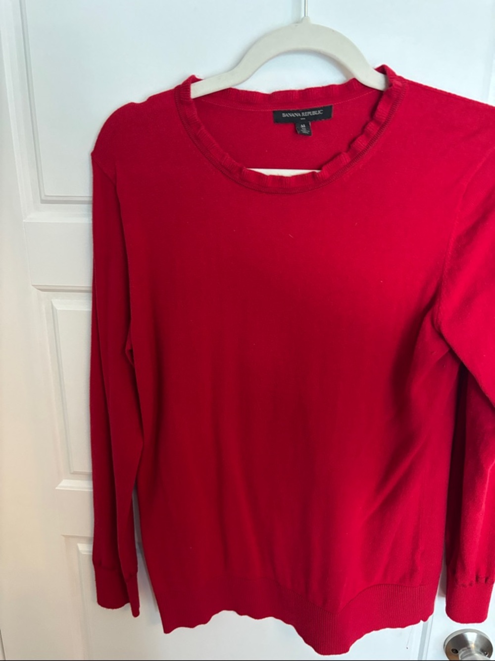 Banana Republic Women's Bright Red Crewneck Sweater